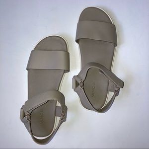 Vince Slingback Leather Sandals Gray 7